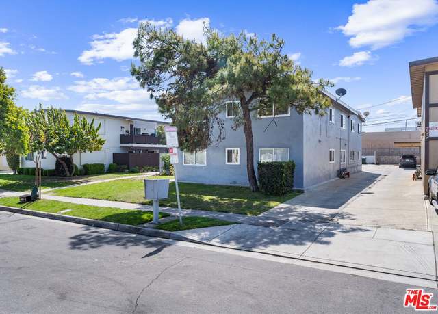 Property at 795 Shalimar Dr, Costa Mesa, CA 92627, 10 beds, 5 baths