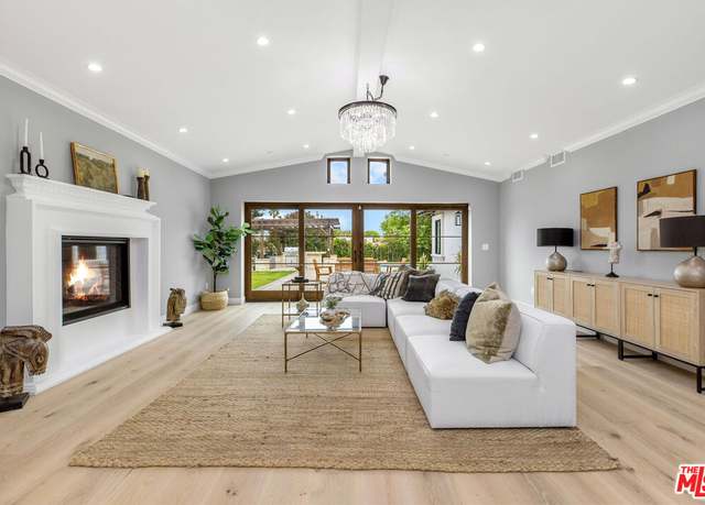 Property at 6888 Alta Vista Dr, Rancho Palos Verdes, CA 90275, 8 beds, 8 baths