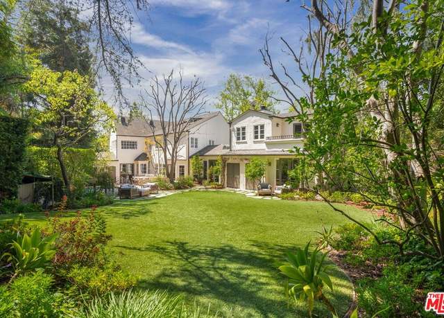 Property at 11982 Brentridge Ln, Los Angeles, CA 90049, 6 beds, 6 baths