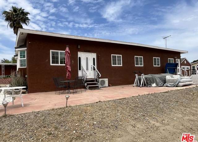 Property at 22240 Amelia Rd, Perris, CA 92570, 3 beds, 2 baths