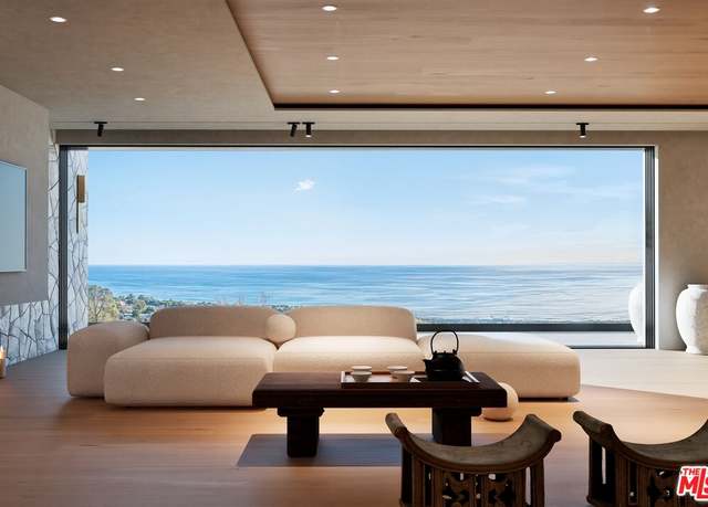 Property at 30015 Andromeda Ln, Malibu, CA 90265