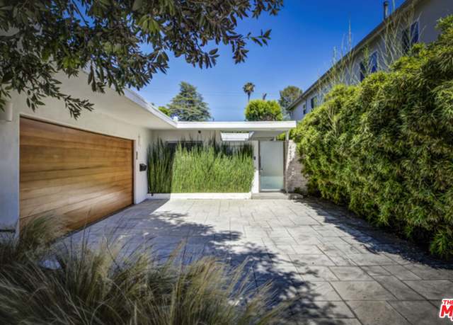 Property at 4336 Bellaire Ave, Studio City, CA 91604, 3 beds, 2.5 baths