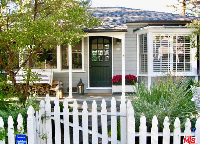 Property at 811 Galloway St, Pacific Palisades, CA 90272