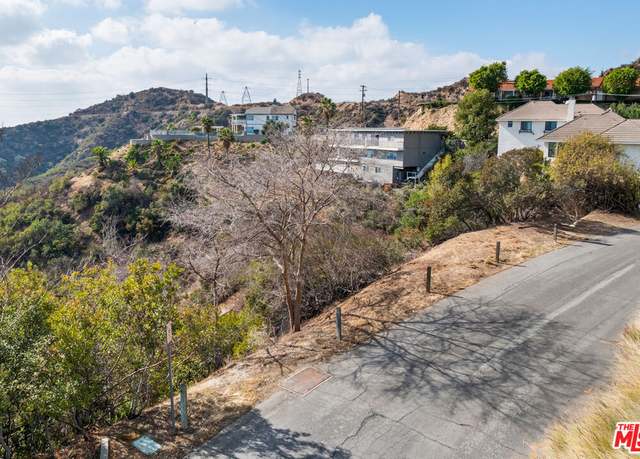Property at 1570 Glen Oaks Blvd, Pasadena, CA 91105