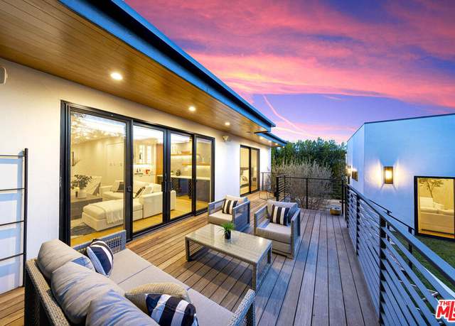 Property at 123 S Kilkea Dr, Los Angeles, CA 90048, 4 beds, 3.5 baths