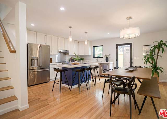 Property at 2613 5th St, Santa Monica, CA 90405, 4 beds, 3 baths