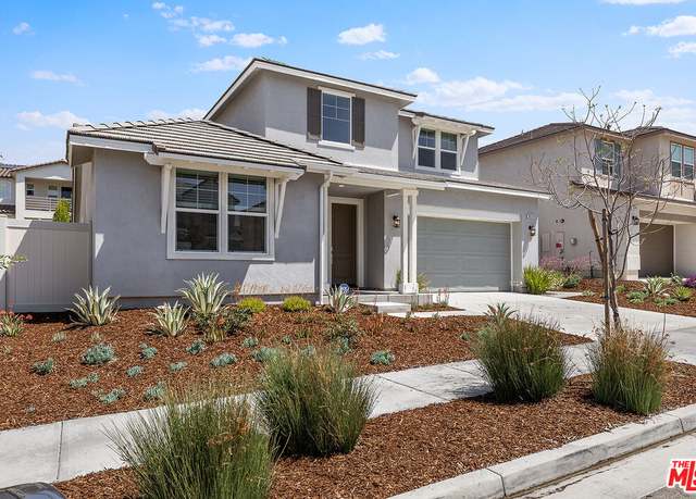 Property at 18113 Tableau Way, Santa Clarita, CA 91350, 4 beds, 3 baths