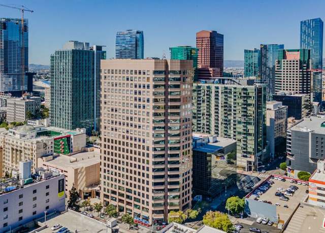 Property at 801 S Grand Ave #2205, Los Angeles, CA 90017, 2 beds, 2 baths