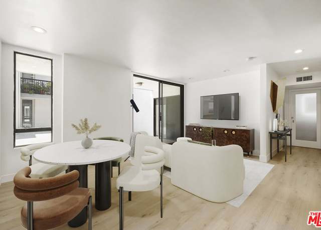 Property at 906 N Doheny Dr #304, West Hollywood, CA 90069, 1 bed, 1 bath