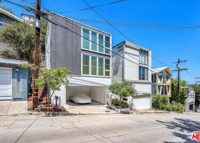 Property at 8441 Ridpath Dr, Los Angeles, CA 90046, 2 beds, 1.5 baths