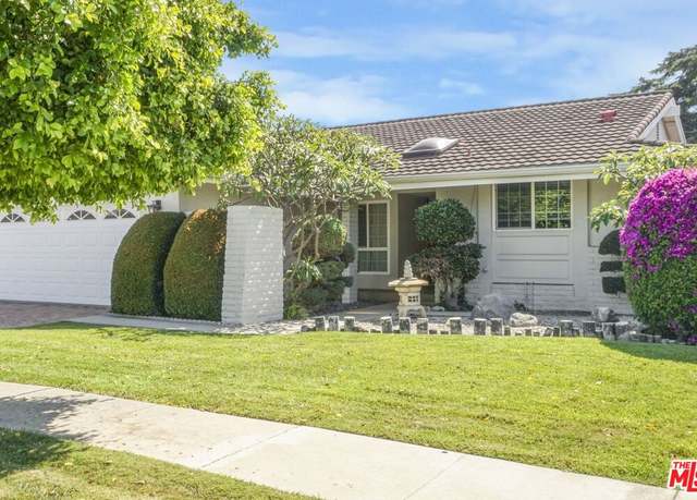 Property at 18302 Manhattan Pl, Torrance, CA 90504, 4 beds, 2 baths