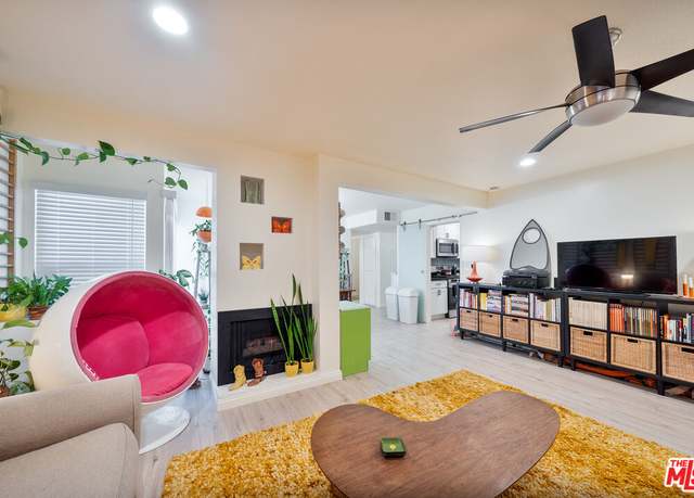 Property at 724 S Stanley Ave #3, Los Angeles, CA 90036, 2 beds, 2 baths