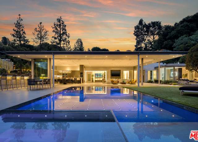 Property at 1975 Loma Vista Dr, Beverly Hills, CA 90210, 5 beds, 6 baths