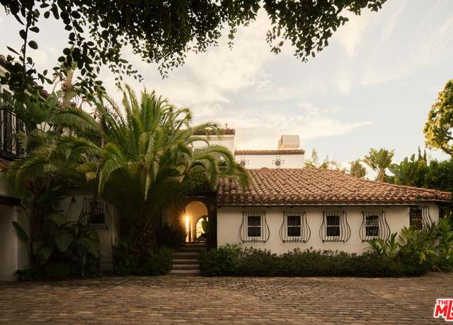 Property at 1665 Summitridge Dr, Beverly Hills, CA 90210, 4 beds, 4.5 baths