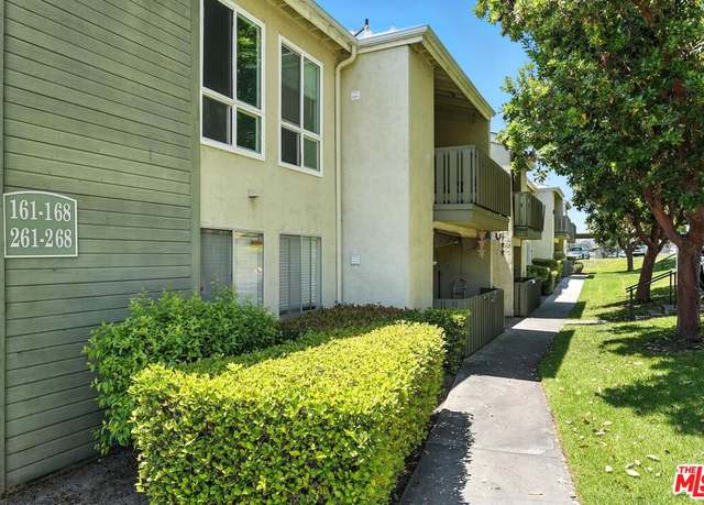 Property at 830 W Lincoln Ave #161, Escondido, CA 92026, 2 beds, 1 bath