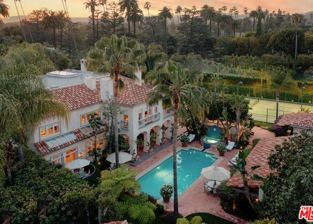 Property at 812 N Bedford Dr, Beverly Hills, CA 90210, 10 beds, 13.5 baths