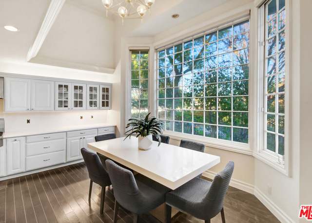 Property at 19500 Winifred St, Tarzana, CA 91356, 6 beds, 6.5 baths