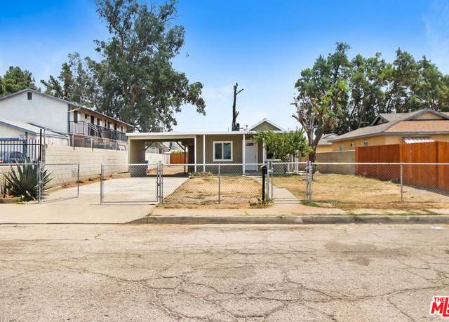 Property at 2981 Loma Ave, San Bernardino, CA 92404, 3 beds, 2 baths