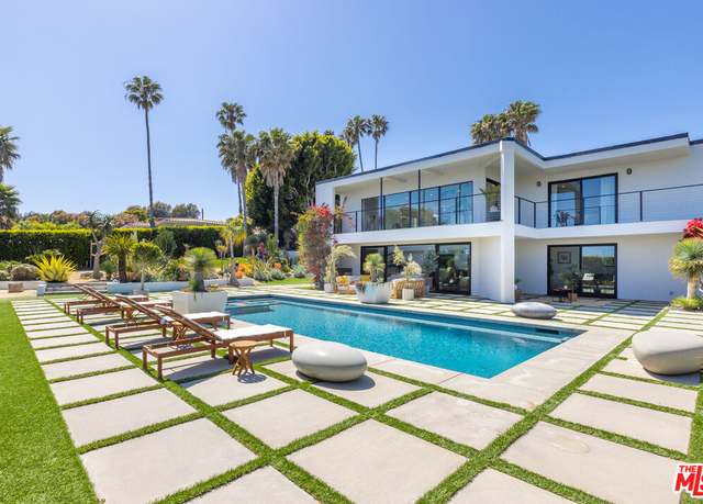 Property at 6320 Via Cataldo St, Malibu, CA 90265, 4 beds, 4 baths
