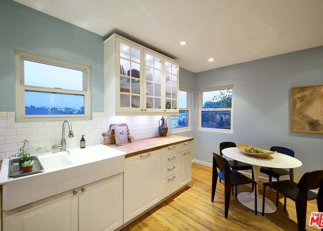 Property at 1835 7th St Unit D, Santa Monica, CA 90401, 2 beds, 1 bath