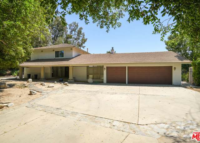 Property at 19616 Pine Valley Ave, Porter Ranch, CA 91326, 4 beds, 3 baths