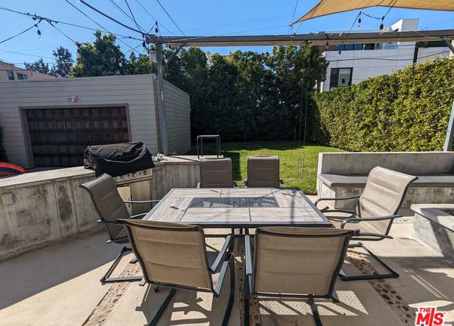 Property at 833 N Las Palmas Ave, Los Angeles, CA 90038, 3 beds, 2 baths