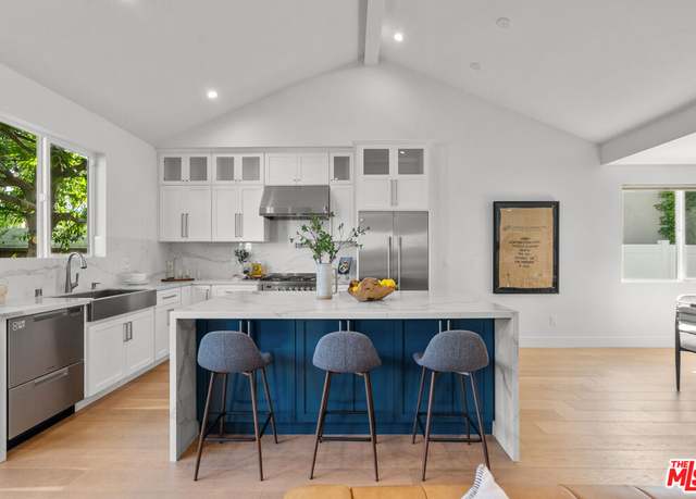 Property at 16820 Mccormick St, Encino, CA 91436, 3 beds, 2.5 baths
