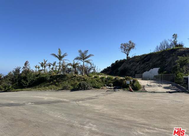 Property at 23472 W Moon Shadows Dr, Malibu, CA 90265