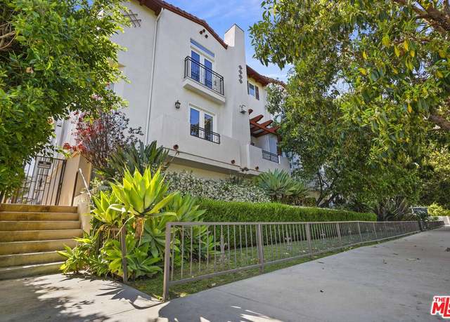 Property at 4541 Colfax Ave #102, Studio City, CA 91602, 3 beds, 2.5 baths