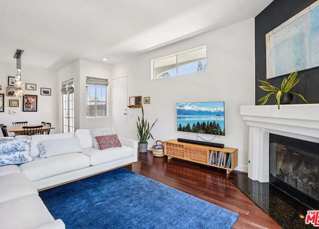 Property at 1751 Barry Ave #4, Los Angeles, CA 90025, 3 beds, 2.5 baths