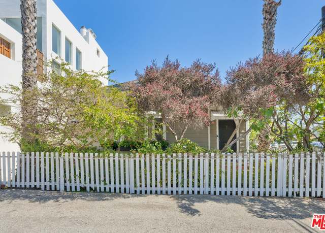 Property at 137 Strand St, Santa Monica, CA 90405, 2 beds, 2 baths