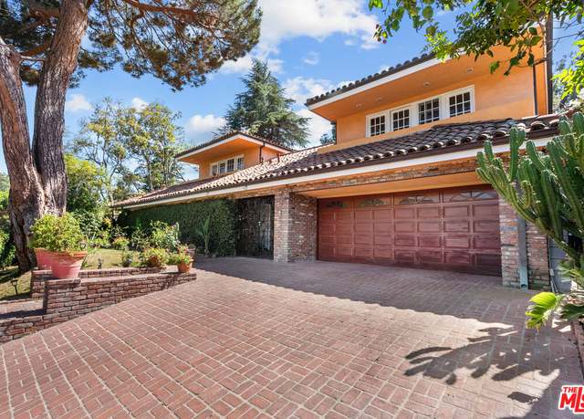 Property at 2103 N Hobart Blvd, Los Angeles, CA 90027, 5 beds, 5 baths