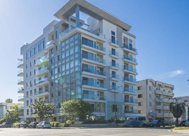 Property at 702 S Serrano Ave #702, Los Angeles, CA 90005, 3 beds, 2.5 baths
