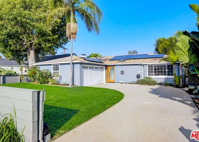 Property at 8212 Belford Ave, Los Angeles, CA 90045, 3 beds, 2 baths