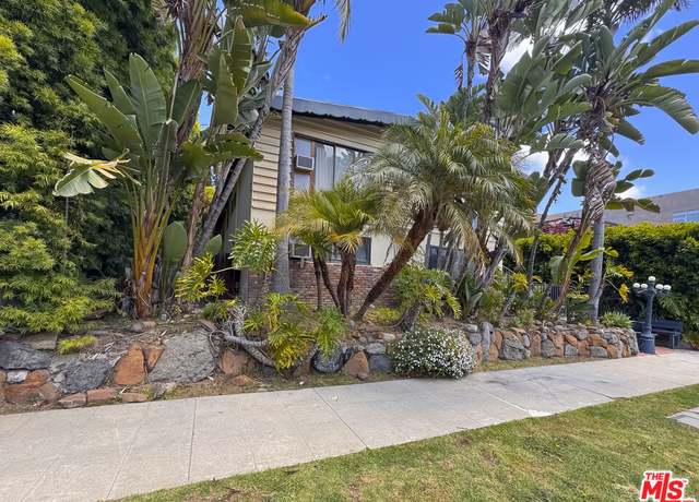 Property at 11747 Bellagio Rd, Los Angeles, CA 90049, 8 beds, 8 baths