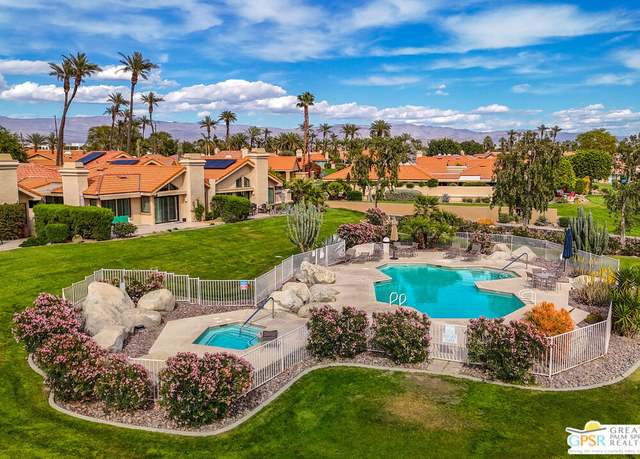Property at 32 Acapulco Dr, Palm Desert, CA 92260, 2 beds, 2 baths