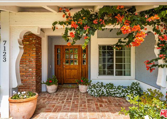 Property at 7123 E Grovewood Ln, Orange, CA 92869, 3 beds, 2 baths
