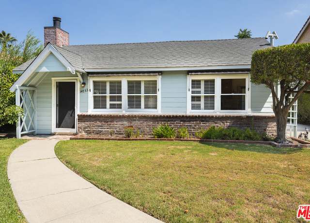 Property at 14755 Huston St, Sherman Oaks, CA 91403, 2 beds, 2 baths