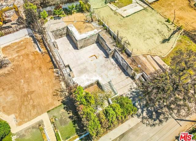 Property at 14635 Whitfield Ave, Pacific Palisades, CA 90272