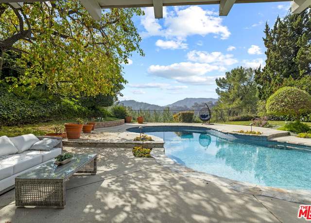 Property at 2501 La Condesa Dr, Los Angeles, CA 90049, 6 beds, 4 baths