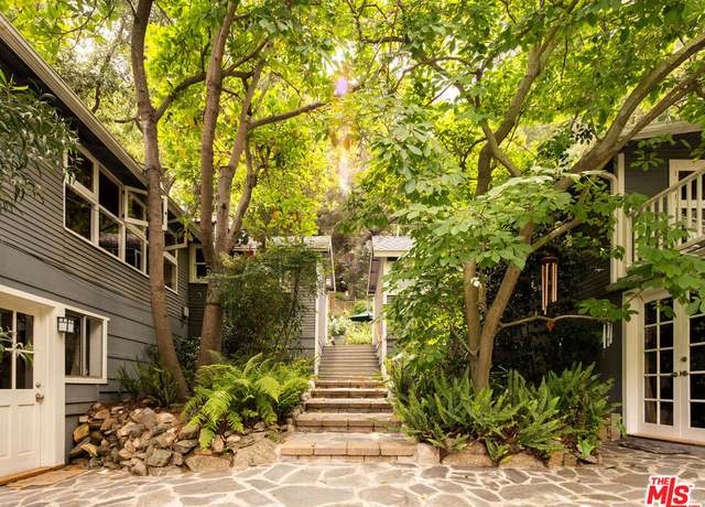 Property at 8162 Kirkwood Dr, Los Angeles, CA 90046, 3 beds, 2 baths