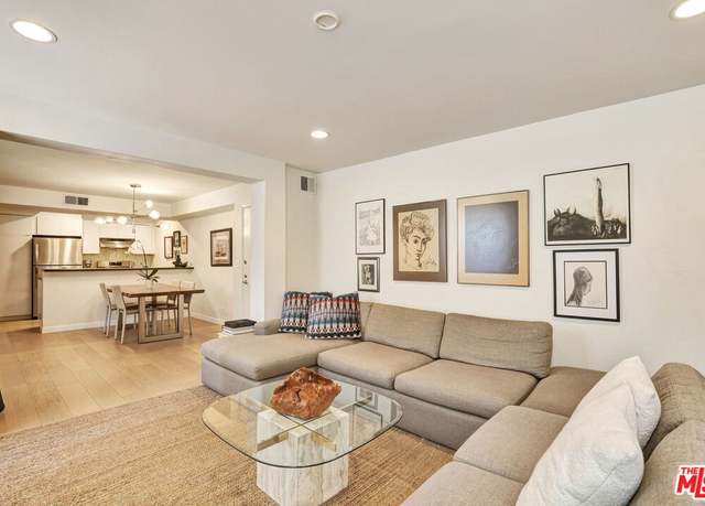 Property at 740 N Kings Rd #205, West Hollywood, CA 90069, 1 bed, 1 bath