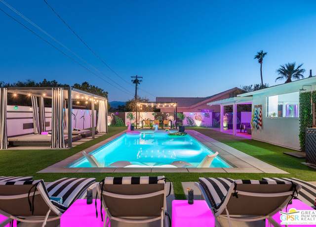 Property at 2380 N San Antonio Rd, Palm Springs, CA 92262, 4 beds, 2 baths
