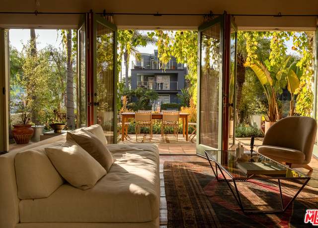 Property at 416 Carroll Canal, Venice, CA 90291, 1 bed, 1.5 baths