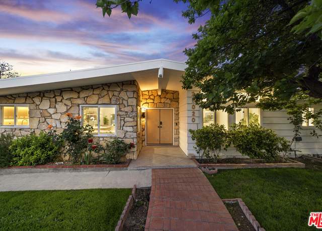 Property at 23020 Lita Pl, Woodland Hills, CA 91364, 4 beds, 3 baths