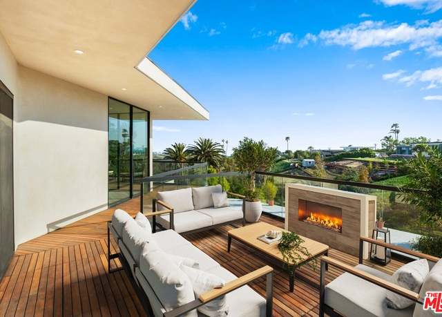 Property at 5675 Calpine Dr, Malibu, CA 90265, 5 beds, 5.5 baths
