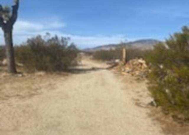 Property at 6000 W 140th Street West, Rosamond, CA 93560