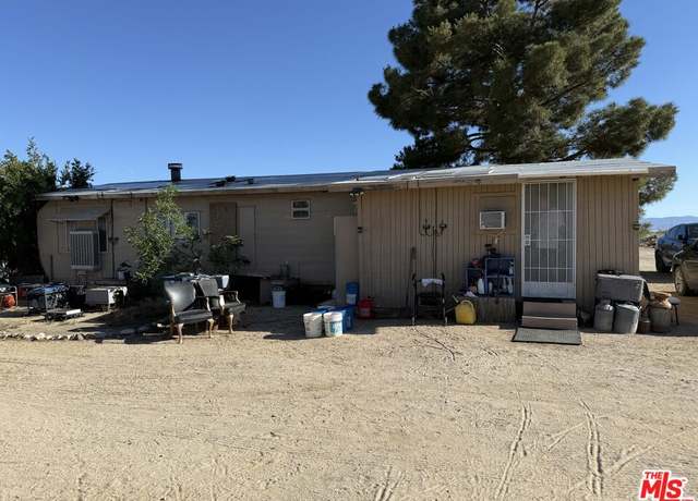 Property at 6000 W 140th Street West, Rosamond, CA 93560