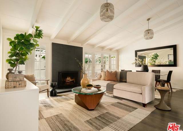 Property at 14300 Runnymede St, Van Nuys, CA 91405, 4 beds, 2 baths