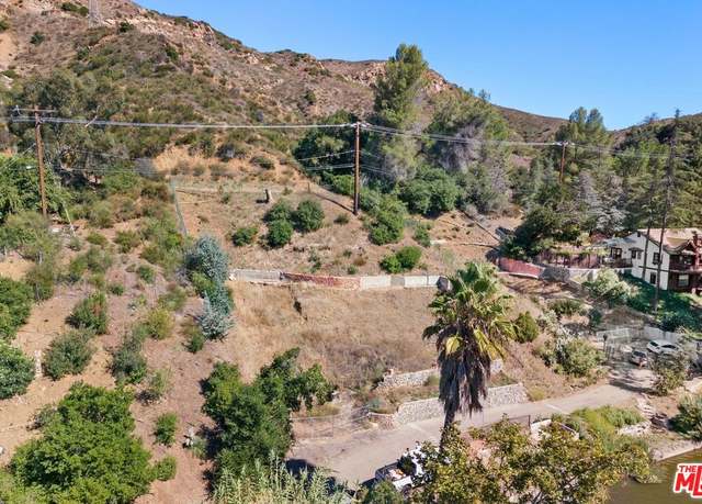 Property at 2040 E Lakeshore Dr, Agoura, CA 91301